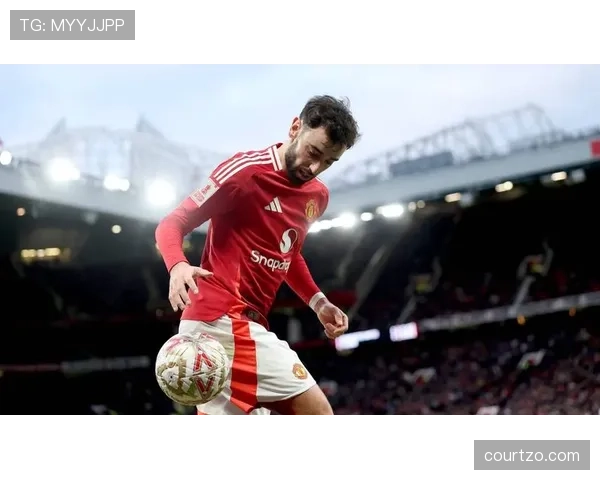 B费与罗德里：中场控场能力及战术作用对比分析