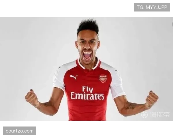 撕开后防并制造机会，舍甫琴科本赛季转为组织型前锋