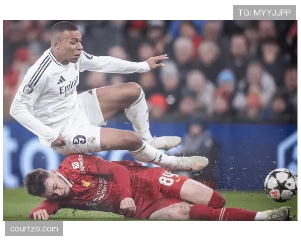 姆巴佩在强强对话与虐菜局中的表现差异：结构性短板何在？